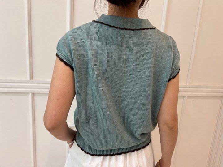 Pearls room - Korean Women Fashion - #womensfashion - Wave Collar Knit Top - 4