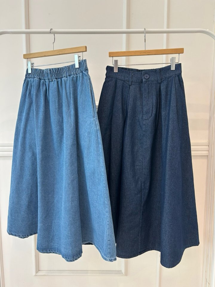 Pearls room - Korean Women Fashion - #momslook - Pintuck Denim Skirt - 11