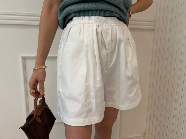 Pearls room - Korean Women Fashion - #momslook - Daily Shorts