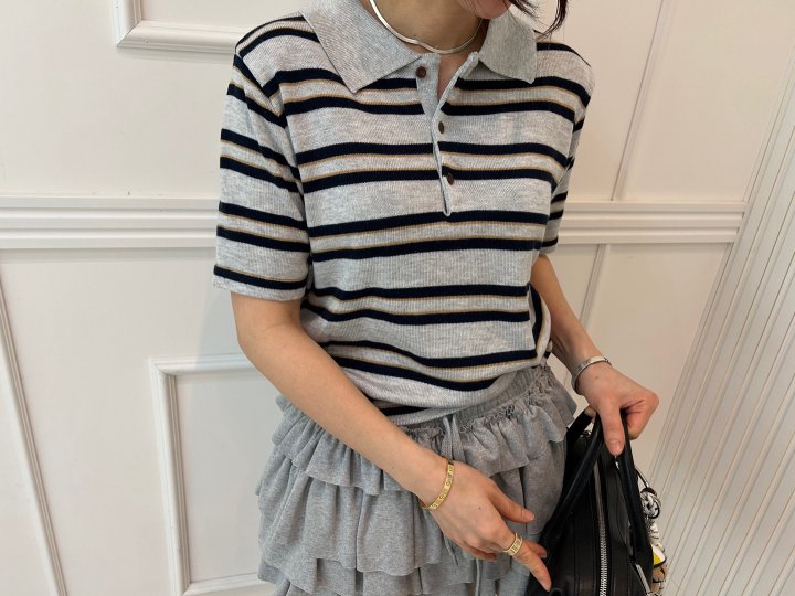 Pearls room - Korean Women Fashion - #restrostyle - Stripe Collar Tee - 7