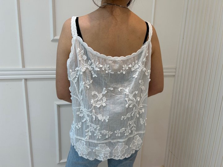Pearls room - Korean Women Fashion - #shopsmall - Lovely Sleeveless Top - 4