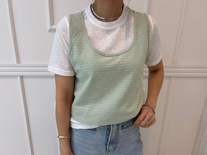 Pearls room - Korean Women Fashion - #vintagekidsstyle - Baby Tee