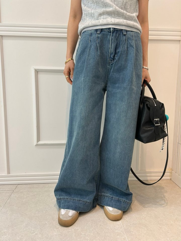 Pearls room - Korean Women Fashion - #momslook - Pintuck Pleated Blue Pants - 4