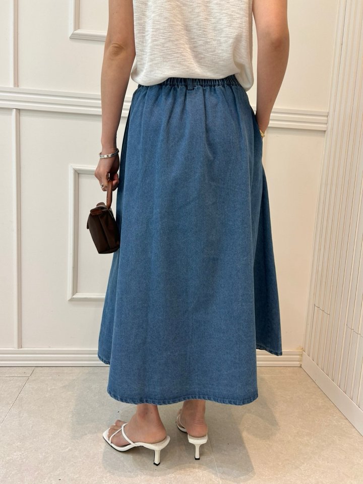 Pearls room - Korean Women Fashion - #momslook - Pintuck Denim Skirt - 4