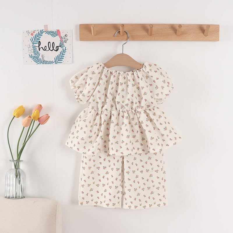 Pepper Mint - Korean Children Fashion - #Kfashion4kids - Flower Pants Top Bottom Set