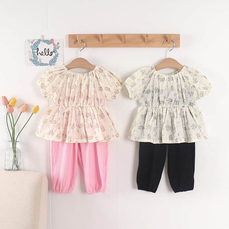 Pepper Mint - Korean Children Fashion - #childofig - Flower Blouse - 2