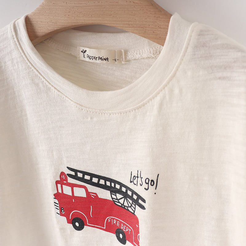 Pepper Mint - Korean Children Fashion - #kidsshorts - Fire Truck Tee - 4