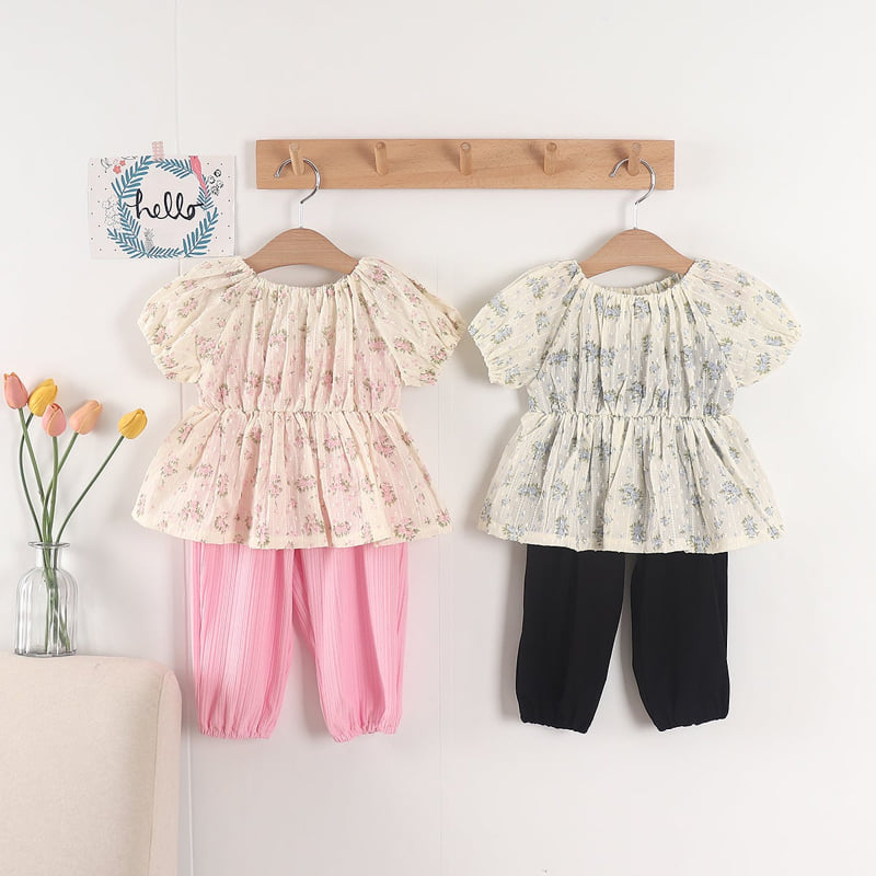 Pepper Mint - Korean Children Fashion - #prettylittlegirls - Flower Blouse