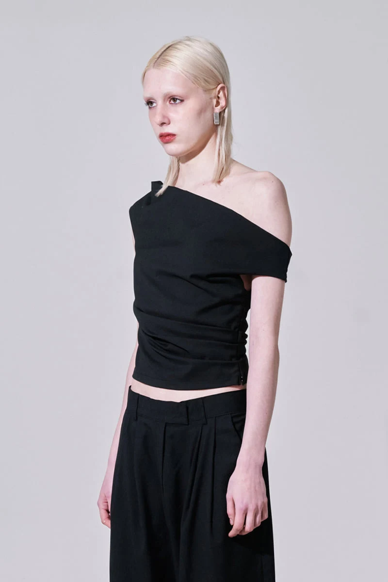 Project Wave - Korean Women Fashion - #momslook - Mare Unbalance Top - 2