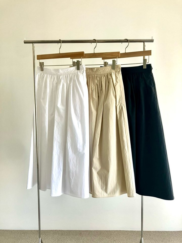 Roomk - Korean Women Fashion - #momslook - Volume Skirt - 10
