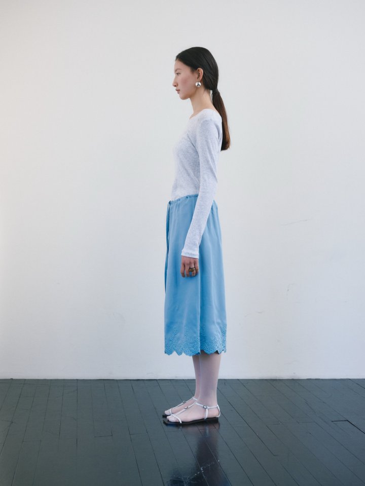 Roomk - Korean Women Fashion - #momslook - Embroidery Skirt - 8