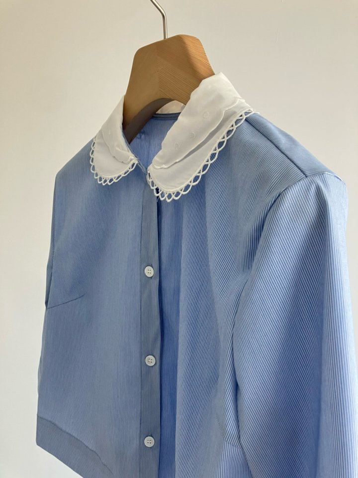 Roomk - Korean Women Fashion - #restrostyle - Petit Lace Blouse - 2