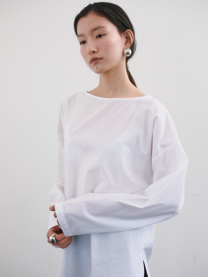 Roomk - Korean Women Fashion - #momslook - Back V Blouse - 4