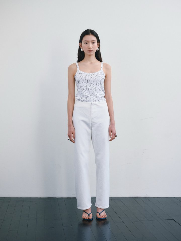 Roomk - Korean Women Fashion - #womensfashion - Leave Sleeveless Top - 10