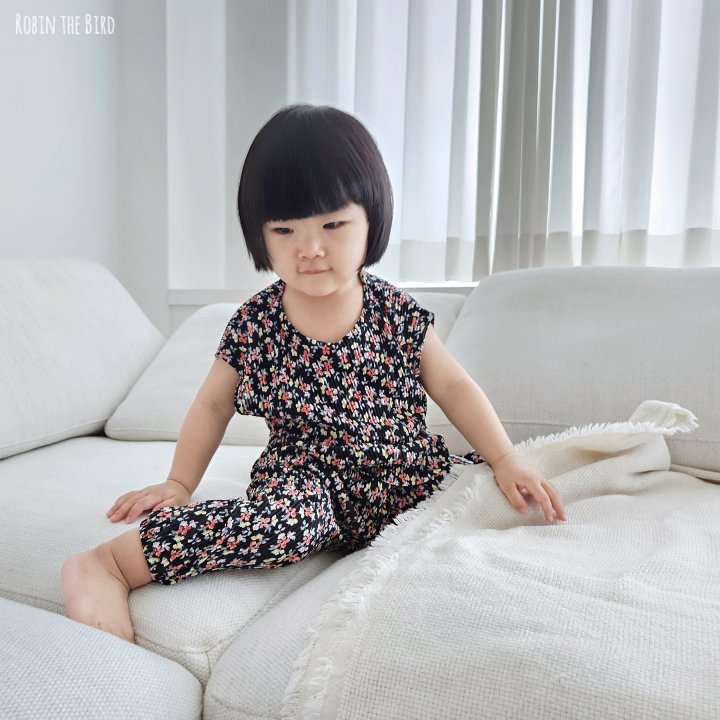 Saerobin - Korean Baby Fashion - #onlinebabyshop - Floral Pleated Top Bottom Set