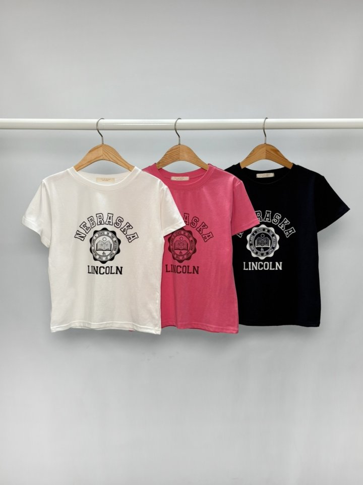 Sienne - Korean Women Fashion - #pursuepretty - Lincoln Slim Short Sleeve Tee