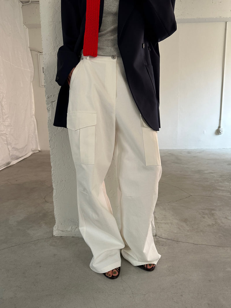 Unbound - Korean Women Fashion - #restrostyle - Is Cargo Pants - 5