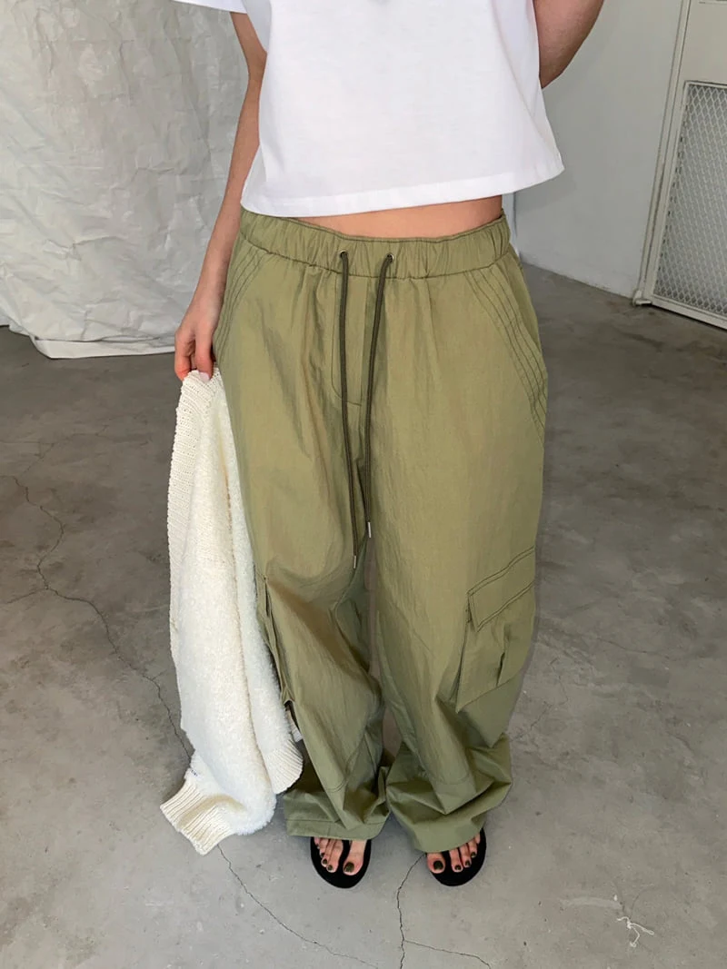 Unbound - Korean Women Fashion - #romanticstyle - Dana Cargo Pants - 11