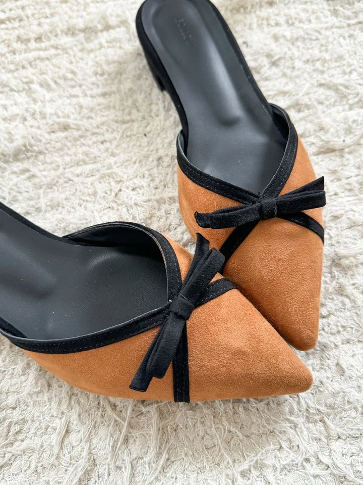 Vade - Korean Women Fashion - #momslook - Unique Low Stiletto Bloafer Heel - 6