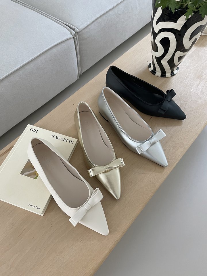 Vade - Korean Women Fashion - #momslook - Slim Stiletto Ribbon Flat