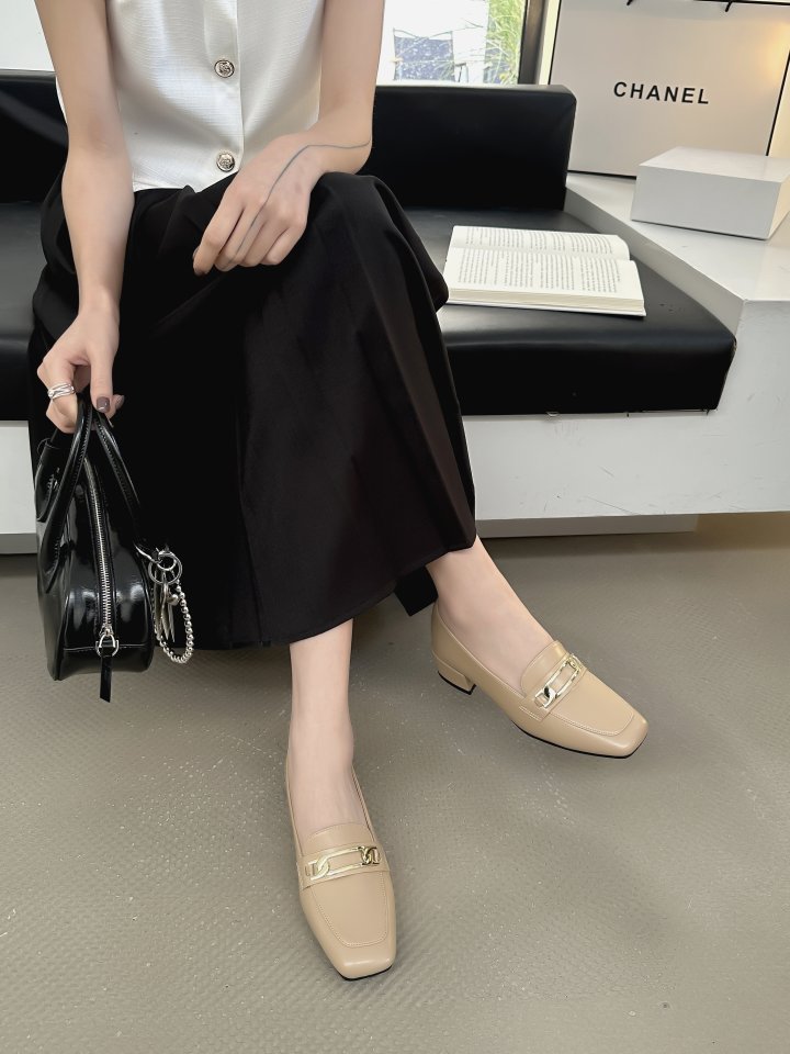 Vade - Korean Women Fashion - #momslook - Square Deco Loafers - 8
