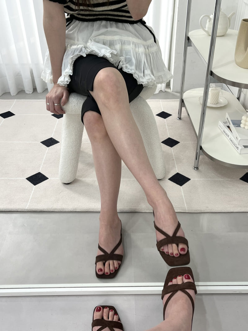 Vade - Korean Women Fashion - #momslook - Soft Knot Twist Sandals - 12