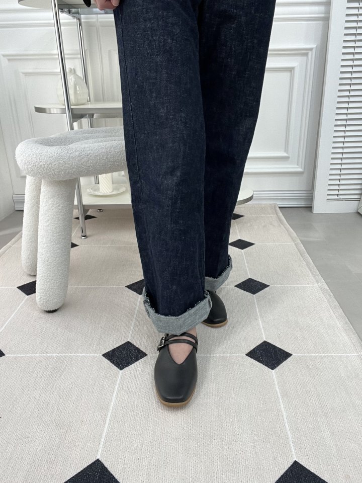 Vade - Korean Women Fashion - #momslook - Two-line Strap Mary Jane Flat - 3