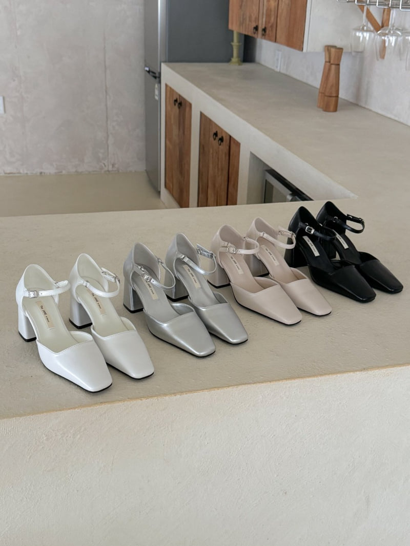 Vade - Korean Women Fashion - #momslook - Mary Jane Heel Pumps - 12