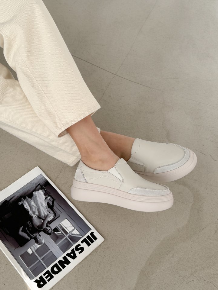 Vade - Korean Women Fashion - #womensfashion - Slip-on Sneakers - 7
