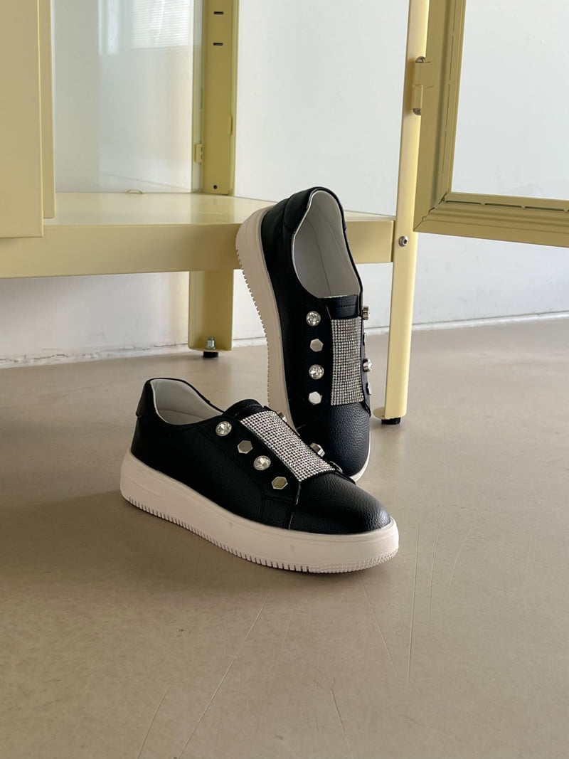 Vade - Korean Women Fashion - #womensfashion - Pearl Deco Sneakers - 12
