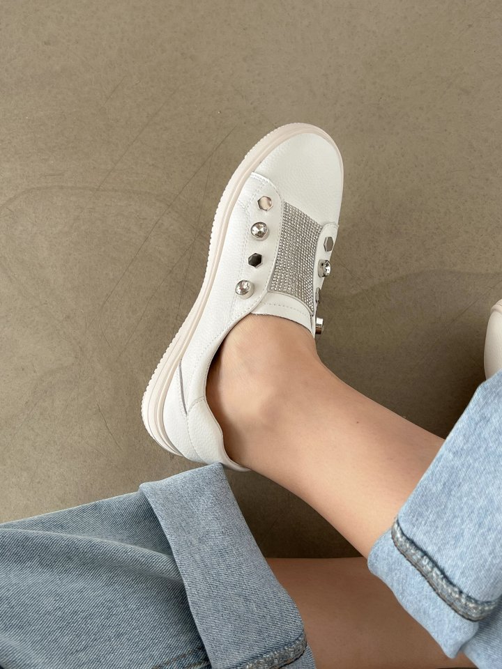Vade - Korean Women Fashion - #womensfashion - Pearl Deco Sneakers - 6