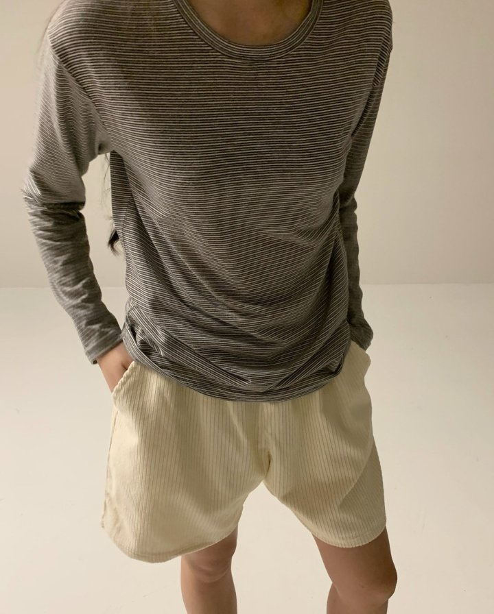 Via - Korean Women Fashion - #womensfashion - Corduroy Half Pants - 4