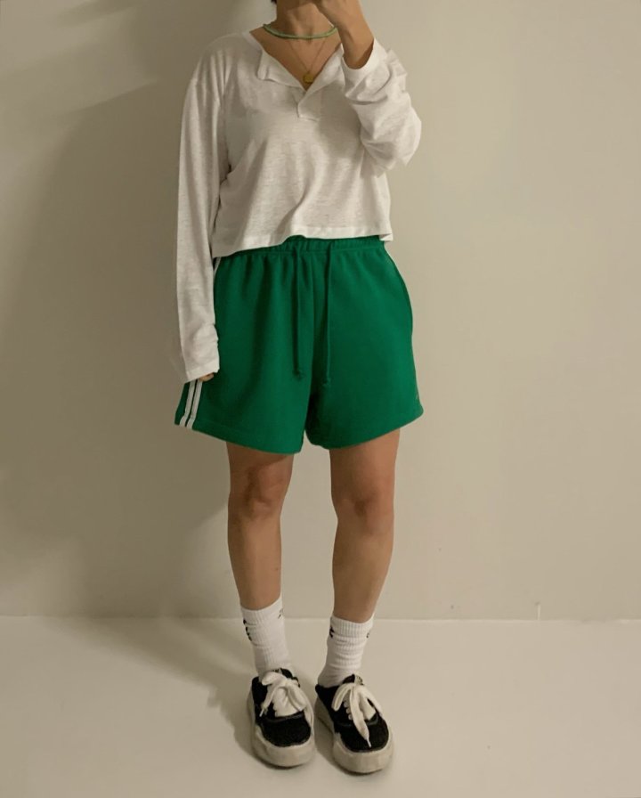 Via - Korean Women Fashion - #momslook - Color Line Short Pants