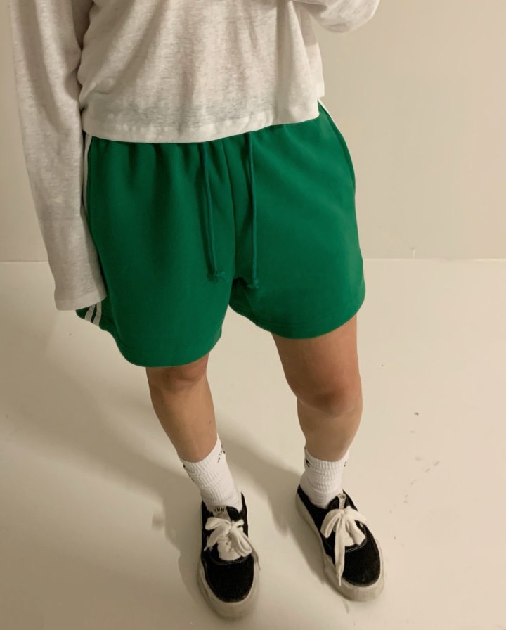 Via - Korean Women Fashion - #momslook - Color Line Short Pants - 2