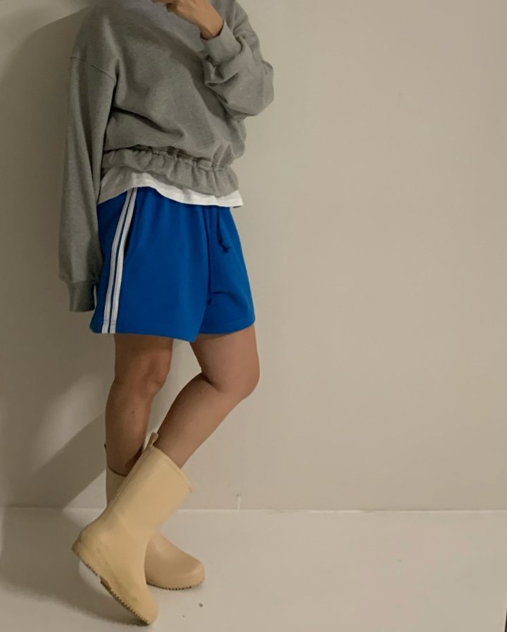 Via - Korean Women Fashion - #vintageinspired - Color Line Short Pants - 2