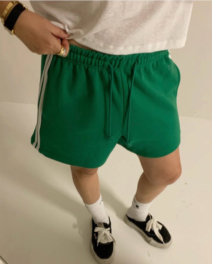 Via - Korean Women Fashion - #vintagekidsstyle - Color Line Short Pants - 5