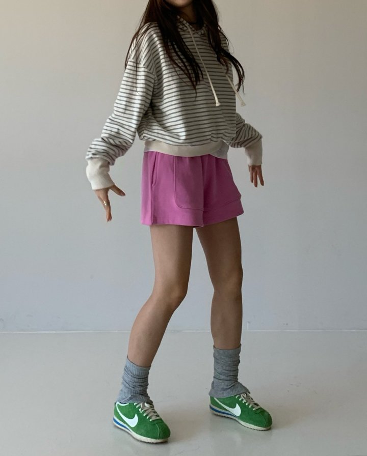 Via - Korean Women Fashion - #vintagekidsstyle - Slit Short Pants - 8