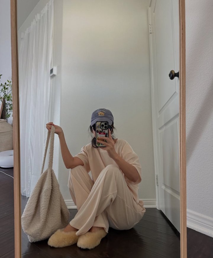 Via - Korean Women Fashion - #womensfashion - Velore Top Bottom Set - 3