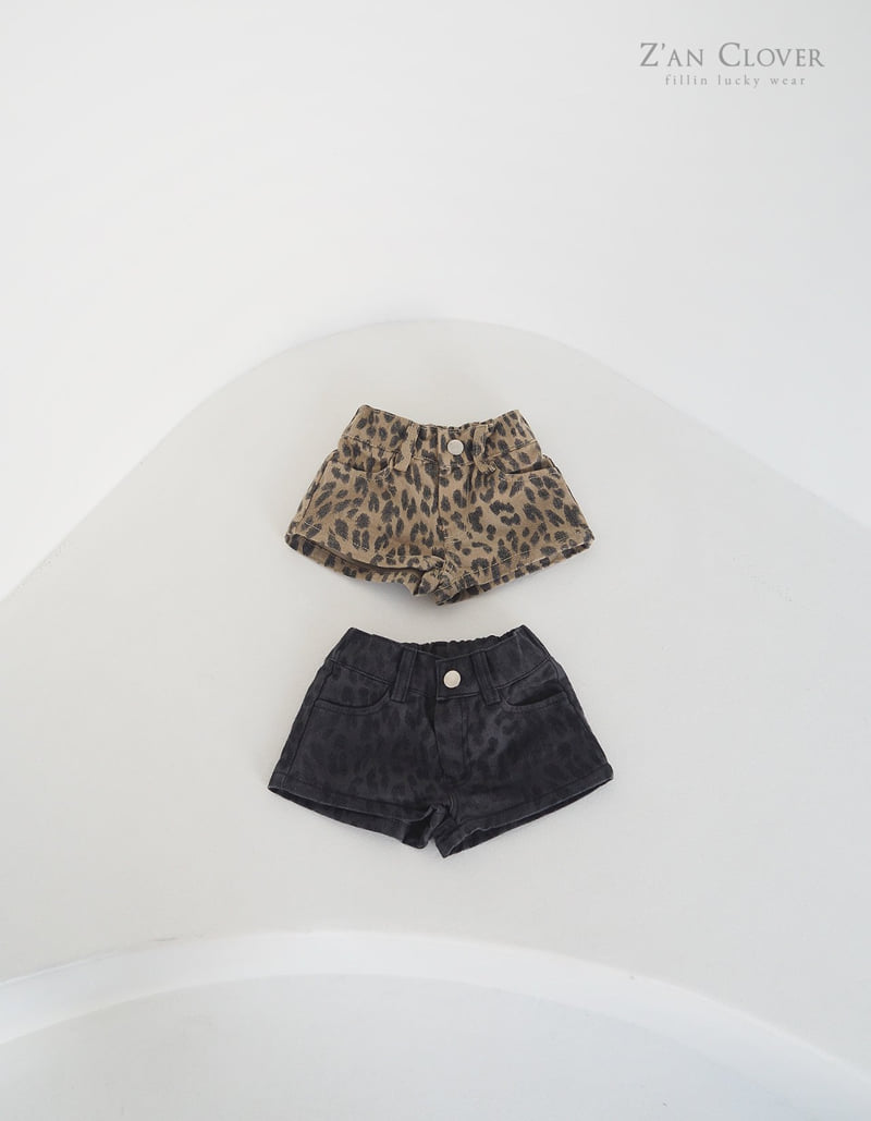 Zan Clover - Korean Children Fashion - #kidsshorts - Leopard Short Pants - 3
