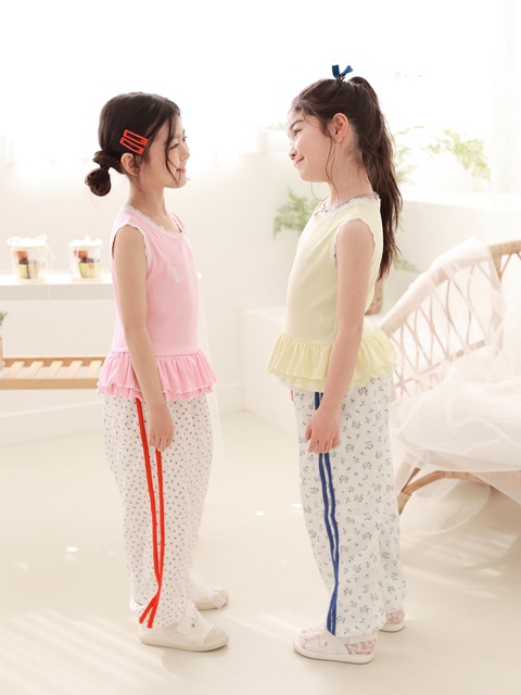 Molang Flower Jogger Pants Molang Flower Jogger Pants