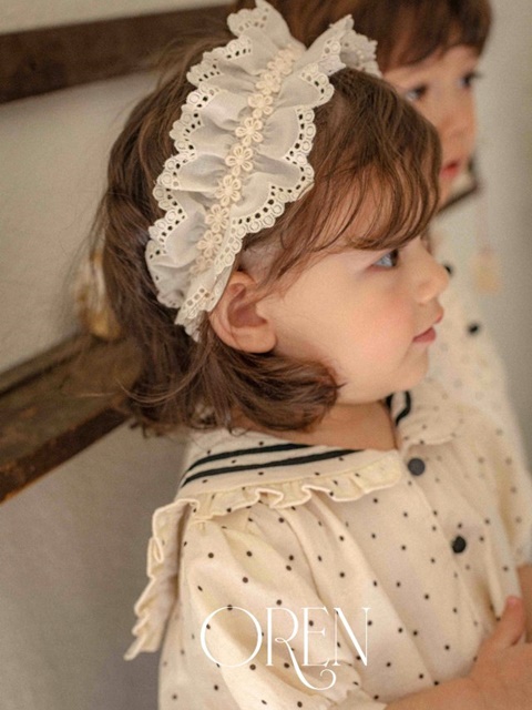 Blanc Lace Hair Band