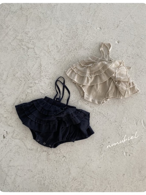 Bebe Crinkle Skirt Bebe Crinkle Skirt