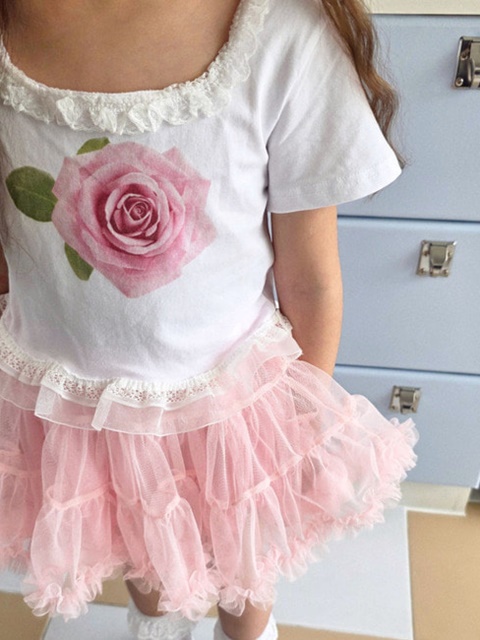Rose Square Tee