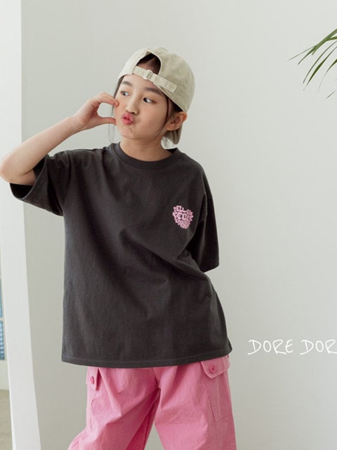 Kids Tell Love Tee