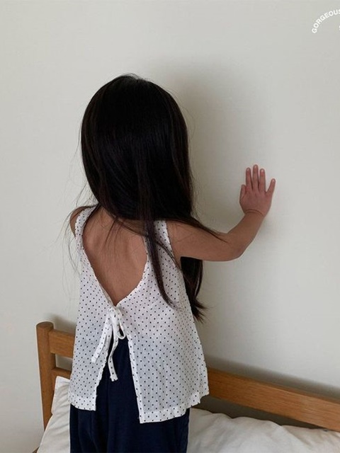 Open Sleeveless