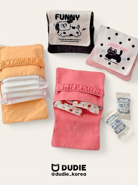 Cou Pouch