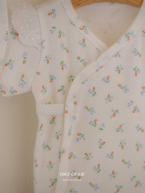 Rebecca Newborn Frill Suit