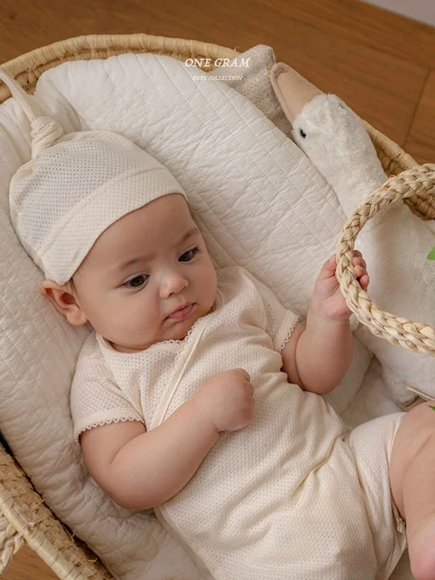 Leo Newborn Suit (Mesh)
