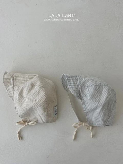 bebe Classic Bonnet bebe Classic Bonnet
