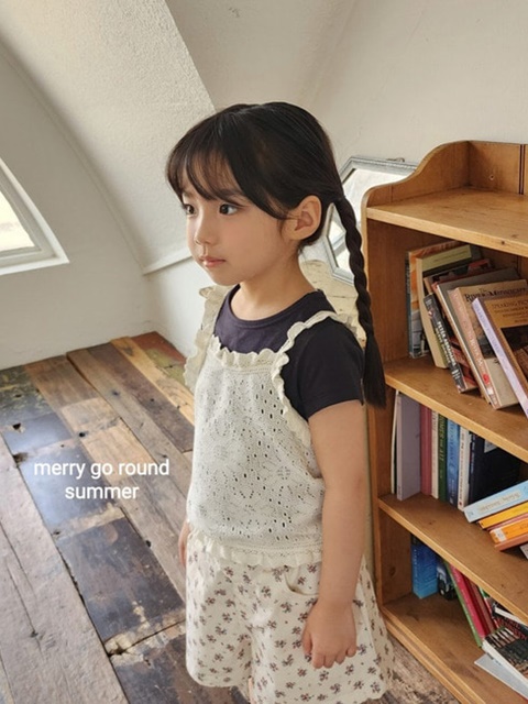 Span Lace Sleeveless